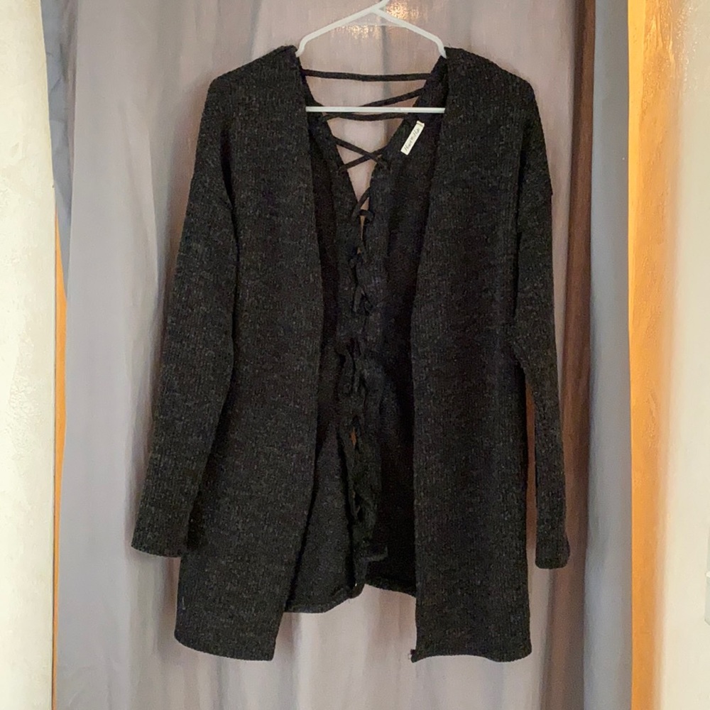 Women’s Cardigan Lace Up Back